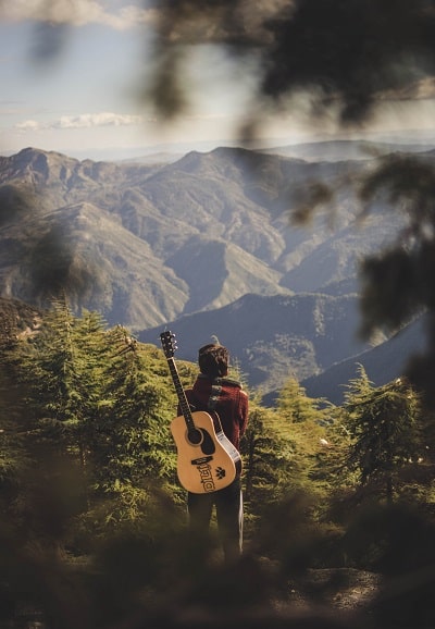 Quel est le meilleur exercice pour retenir les accords de guitare